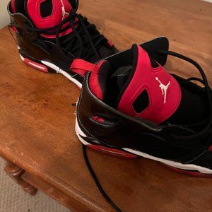 Black and Red kids Jordan! Size 4.5